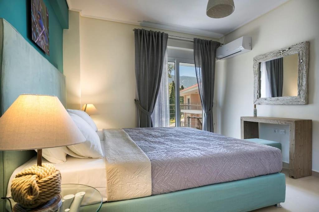 Eucalyptus Suite Sea View Karavomylos Bagian luar foto